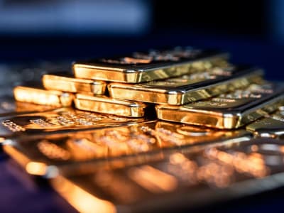 Harga Emas Stabil Setelah Penurunan, Didukung Harapan Pemangkasan Suku Bunga AS