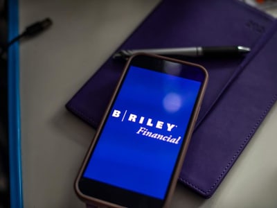 B. Riley Dapat Pendanaan Baru Gantikan Pinjaman Gagal, Saham Melesat