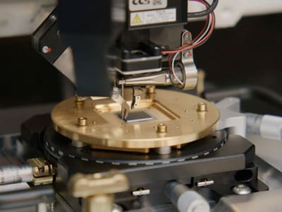 Amazon Hadirkan Chip Ocelot untuk Perbaiki Error Komputasi Kuantum