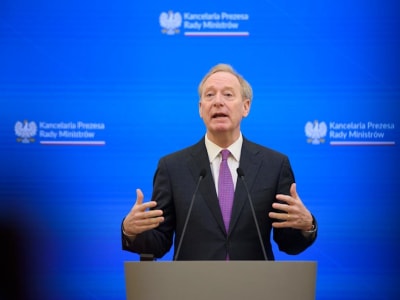 Microsoft Minta Trump Ubah Aturan AI Biden agar Cepat Ekspansi Global