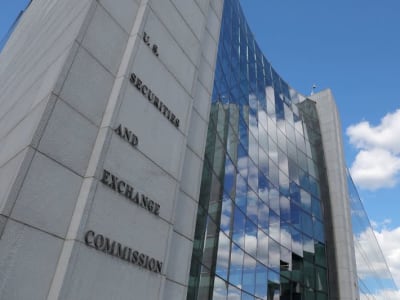 SEC Kritis pada ETF Kredit Pribadi Pertama karena Masalah Likuiditas dan Nama Misleading