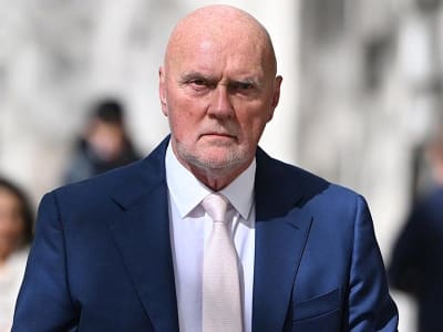 Asda Pangkas Bonus Manajer Setelah Tahun Sulit, Upaya Allan Leighton Pulihkan Supermarket