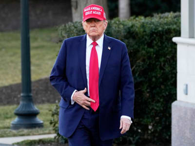 Trump Tandatangani Perintah untuk Tingkatkan Produksi Kayu Domestik dan Kendalikan Impor