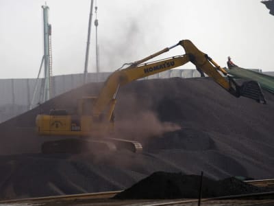 Harga Besi Ore Turun Akibat Ketegangan AS-Tiongkok dengan Data Manufaktur Tiongkok yang Optimis