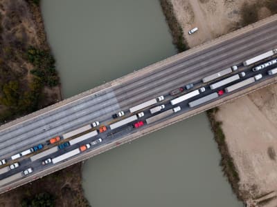 Trump Siapkan Tarif Besar untuk Kanada, Meksiko, dan China Demi Amankan Perbatasan