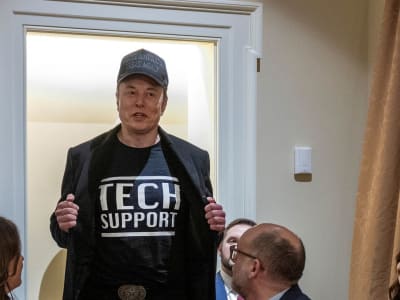 Elon Musk Kirim Email Minta Pegawai Federal Catat Aktivitas, Isyarat PHK Besar-besaran