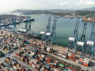 BlackRock Beli Saham Pelabuhan Panama, Kemenangan untuk Trump dan Infrastruktur AS