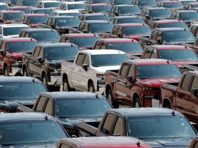Dampak Tarif Trump 25% Terhadap Industri Truk Pickup dan Otomotif AS