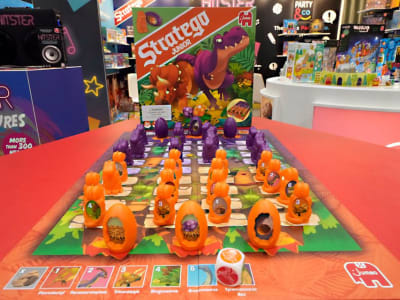 Dampak Kenaikan Tarif Impor Cina Terhadap Harga Mainan di Amerika Serikat