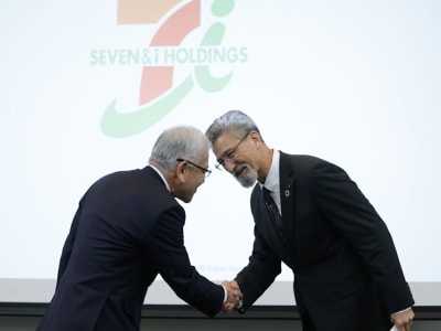 Couche-Tard Bahas Penjualan Toko AS Sebagai Langkah Akuisisi Seven & i