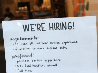 Pertumbuhan Lapangan Kerja AS Meningkat Meski Ada Risiko Kebijakan dan Anggaran