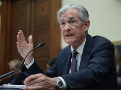 Federal Reserve Tak Terburu-buru Turunkan Suku Bunga di Tengah Ketidakpastian Ekonomi