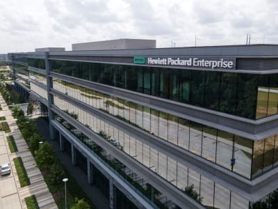 HPE Rugi Besar, Karyawan Dipangkas Karena Tarif dan Masalah Server