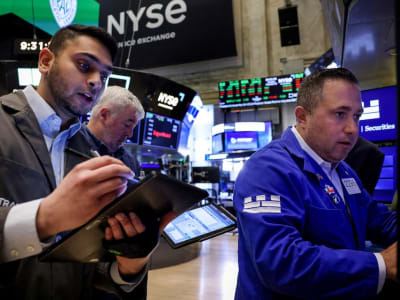 Koreksi Pasar 2025: Hedge Fund Tertekan Akibat Penurunan Saham Teknologi