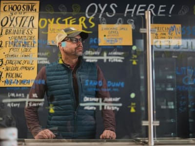 Tarif Impor Kanada Bikin Harga dan Pilihan Tiram di AS Makin Sulit