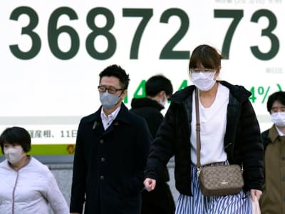 Ketidakpastian Tarif Trump Picu Kegelisahan Pasar Saham Asia dan Dunia