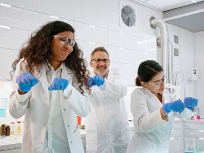 Bagaimana Humor Dapat Membuat Komunikasi Sains Lebih Menarik dan Kredibel