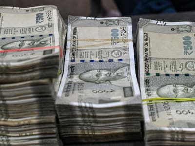 Deflasi China dan Tarif AS Picu Penurunan Saham dan Mata Uang Negara Berkembang