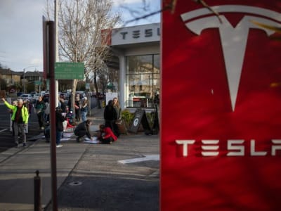 Kesulitan Elon Musk Mengelola Tesla Sambil Terlibat Politik Trump Pengaruhi Saham