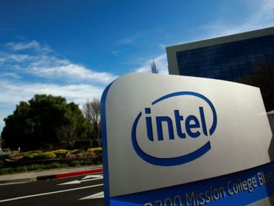 Lip-Bu Tan Pimpin Intel dengan Misi Bangkitkan Raksasa Chip Dunia