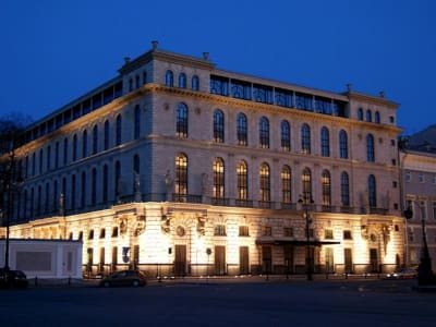 Gazprom Terpaksa Jual Properti Mewah Akibat Krisis Gas Eropa