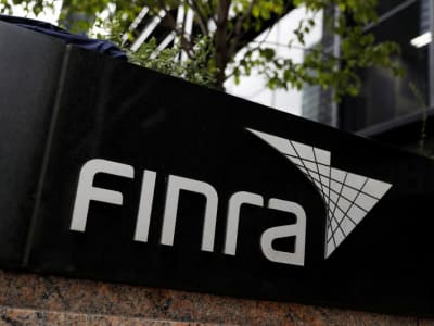 Stifel Financial Harus Bayar Rp 2.18 triliun ($132,5 Juta)  Karena Salah Informasi Investasi Risiko Tinggi