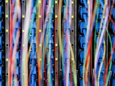 Crown Castle Jual Bisnis Serat Optik Seharga Rp 139.78 triliun ($8,5 Miliar)  Fokus pada Menara Telekomunikasi