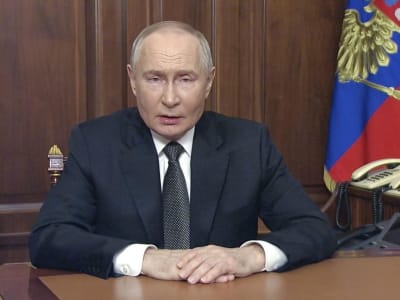 Rusia Tuduh NATO Rencanakan Serangan Bawah Laut di Laut Baltik