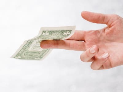 Bahaya Pungli Ormas: Ancaman Besar bagi Investasi dan Bisnis di Indonesia