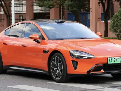 Xiaomi Luncurkan SUV Listrik YU7, Tantang Tesla Model Y dengan Jarak Tempuh Lebih Jauh