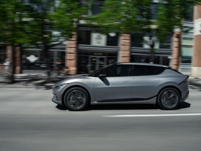 Kia Siapkan Produksi Mobil Listrik di AS Hadapi Tarif Impor Otomotif