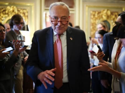 Saham Menguat Pasca Isu Shutdown Mereda, Fokus ke Sektor Teknologi dan AI