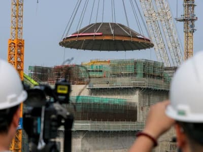 Big Tech Investasi Besar di Reaktor Modular Kecil Demi Solusi Energi AI