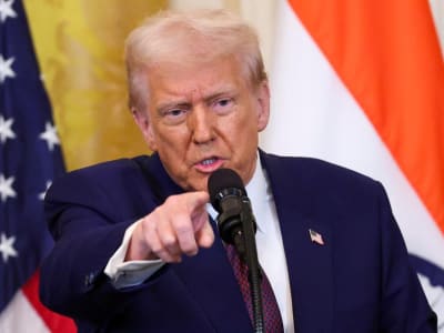 Pembekuan Anggaran Trump Bungkam Voice of America dan Media Pemerintah AS