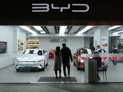 BYD Perkenalkan Teknologi Pengisian Cepat, Tantang Tesla di Dunia EV