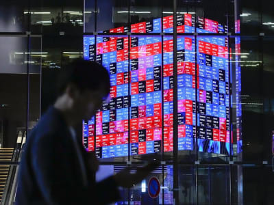 Berkshire Hathaway Naikkan Saham, Saham Perusahaan Perdagangan Jepang Meroket