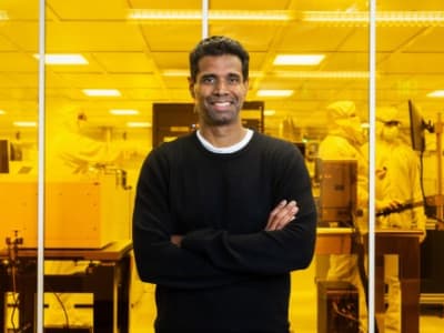 Microsoft dan Perdebatan Besar soal Qubit Topologis Pertama Dunia