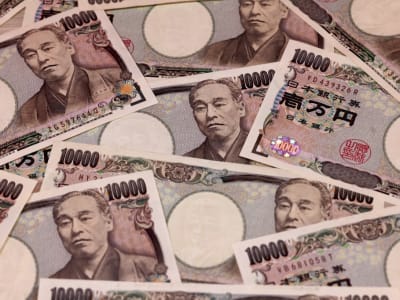 Yen Menguat Didukung Data Ekonomi Jepang, Dolar AS Terkoreksi