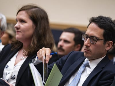 Trump Pecat Komisaris FTC Demokrat, Kebijakan Antitrust Berubah Drastis