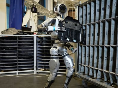 Boston Dynamics Berhenti Pakai Atlas Hidraulik, Perkenalkan Versi All-Electric Baru