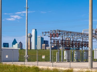 Energi Raksasa Pusat Data AI: Tantangan dan Solusi Masa Depan