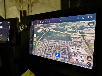 GM Hentikan Penjualan Kit Apple CarPlay Pihak Ketiga di Mobil Listrik