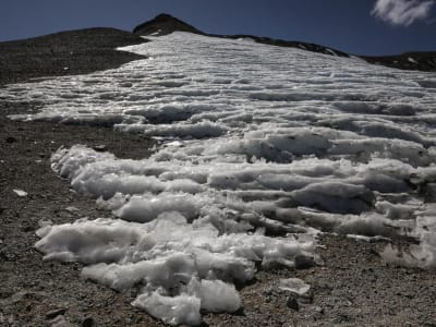 Gletser Dunia Mencair Cepat, Ancaman Besar Bagi Sumber Air dan Kehidupan