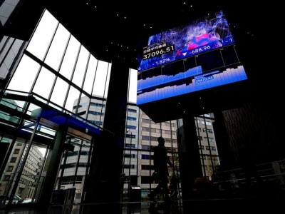 Pengumuman Tarif Baru AS Guncang Pasar, Investor Tetap Waspada