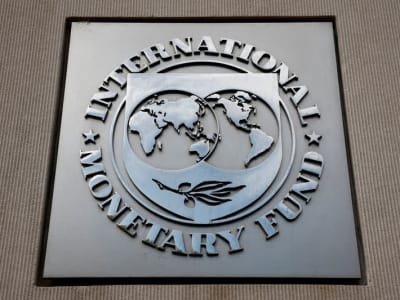 IMF Diskusikan Pinjaman Baru Senilai 20 Miliar Dolar untuk Argentina