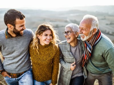 Berapa Banyak Uang Bisa Diberikan untuk Anak dan Menantu Bebas Pajak di 2024?