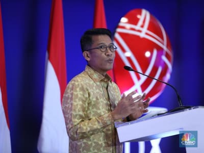 Langkah Strategis OJK dan BI Menstabilkan Pasar Saham Setelah IHSG Ambruk