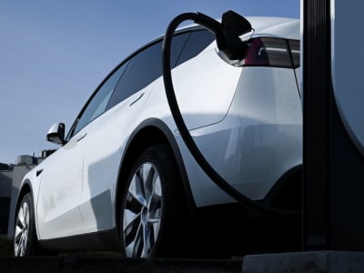 Penjualan Tesla Menurun di Eropa Meski Pasar Mobil Listrik Meningkat Pesat