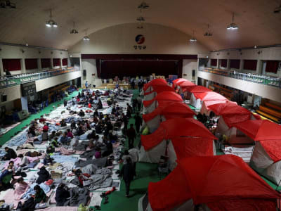 Kebakaran Hutan Terburuk di Korsel Memaksa Puluhan Ribu Mengungsi