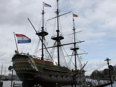 Sejarah Awal Investasi Saham: Dari VOC hingga Asisten Rumah Tangga Neeltgen